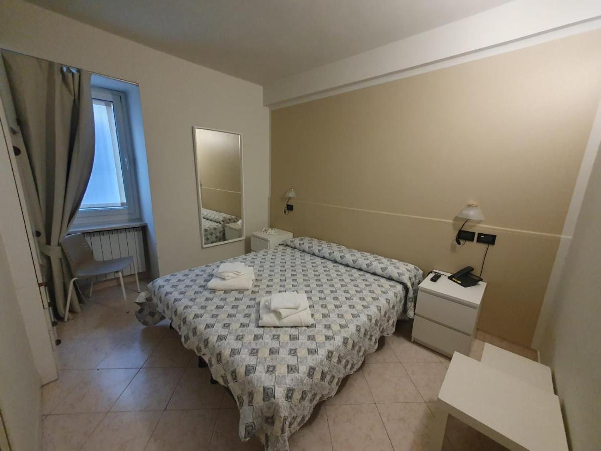 Hotel Cumili Capo di Ponte Kültér fotó